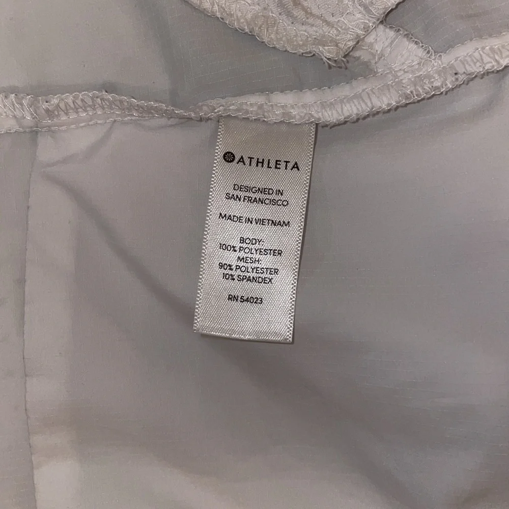 ATHLETA white hooded windbreaker jacket in women’s XXS - Picture 14 of 15